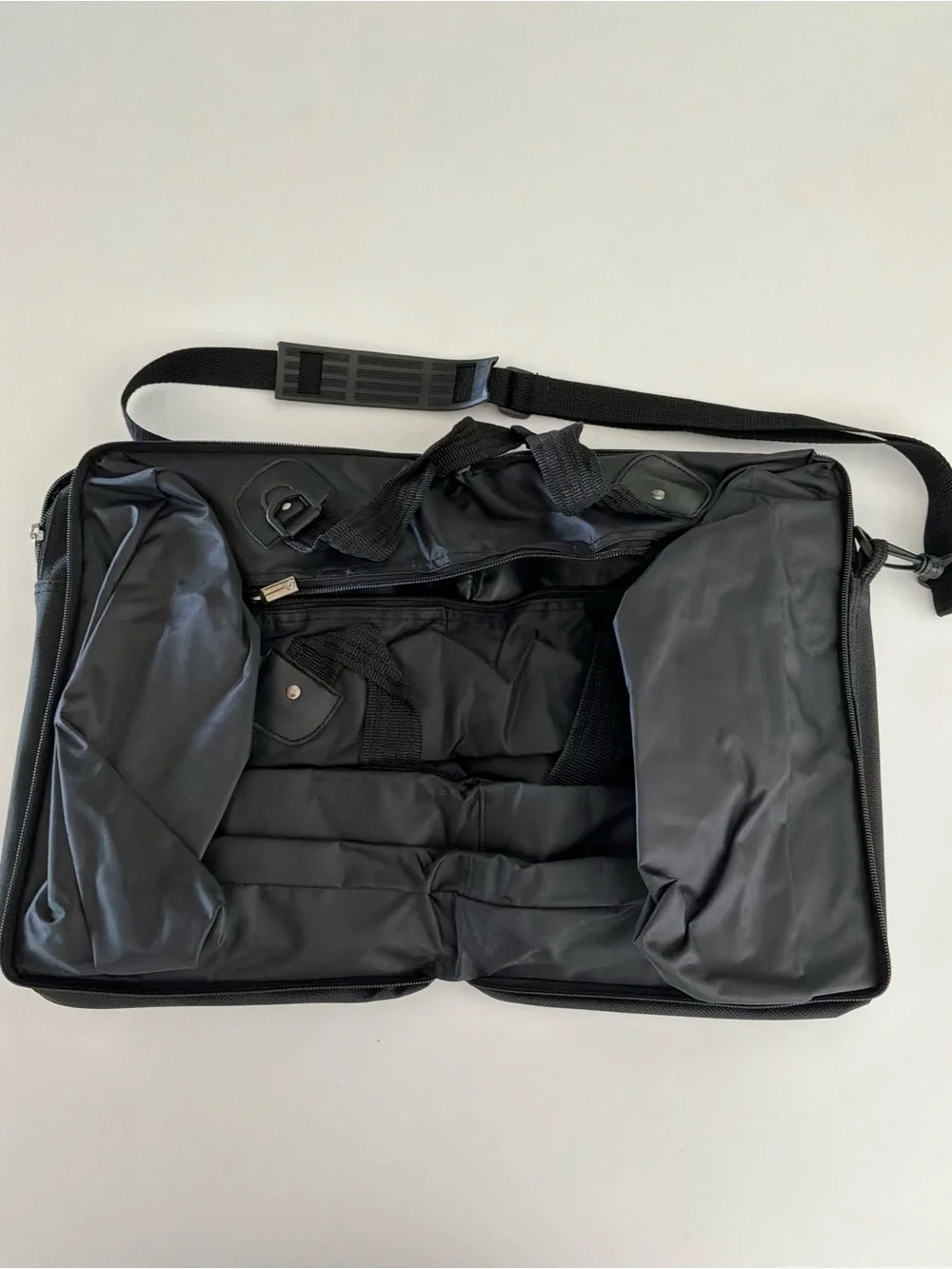 Samsonite Black Men's Crossbody Messenger Bag and weekend Duffel Bag